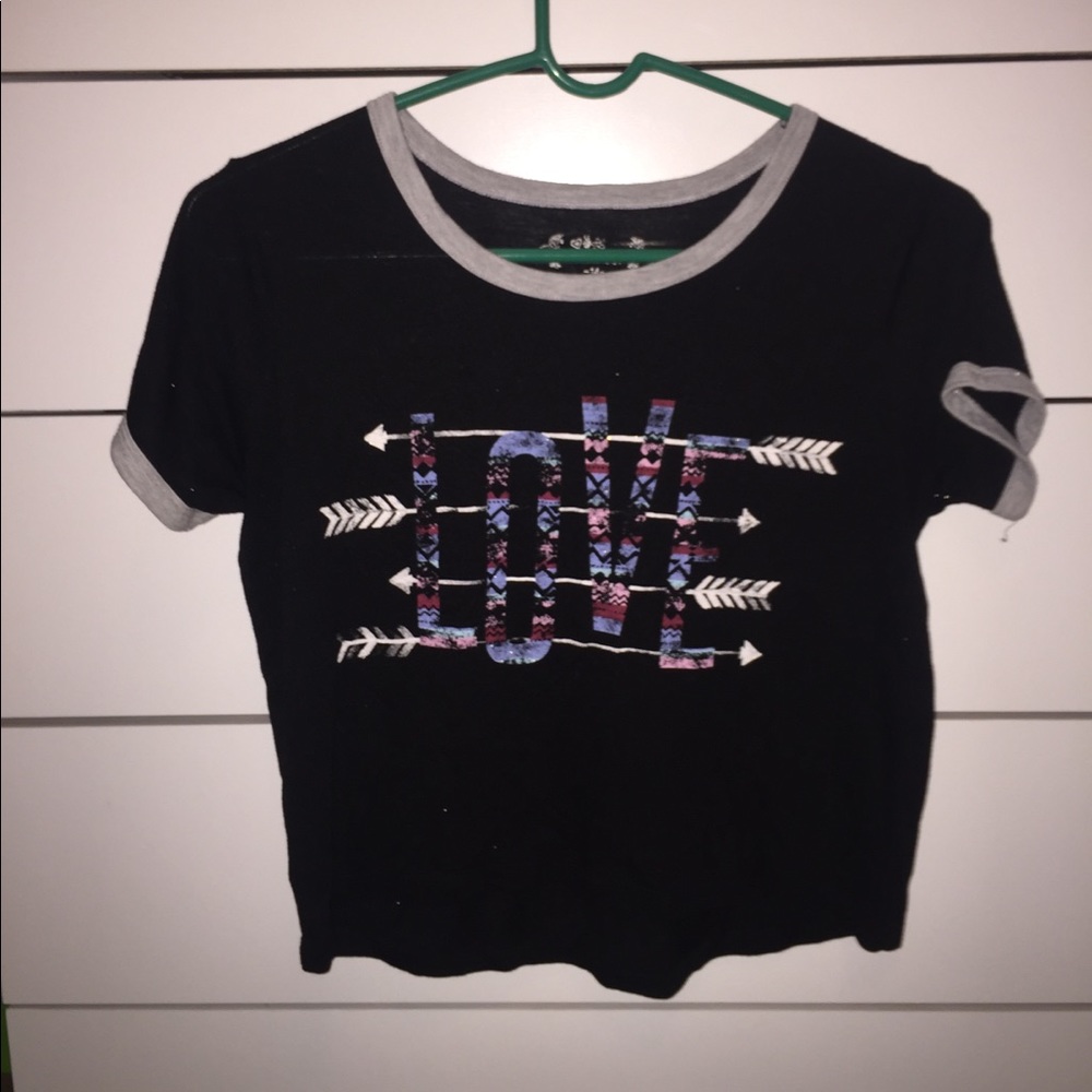 black crop top